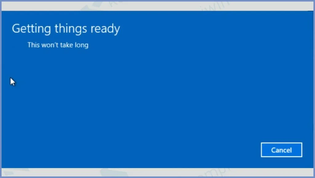 Tunggu proses downgrade Windows 10
