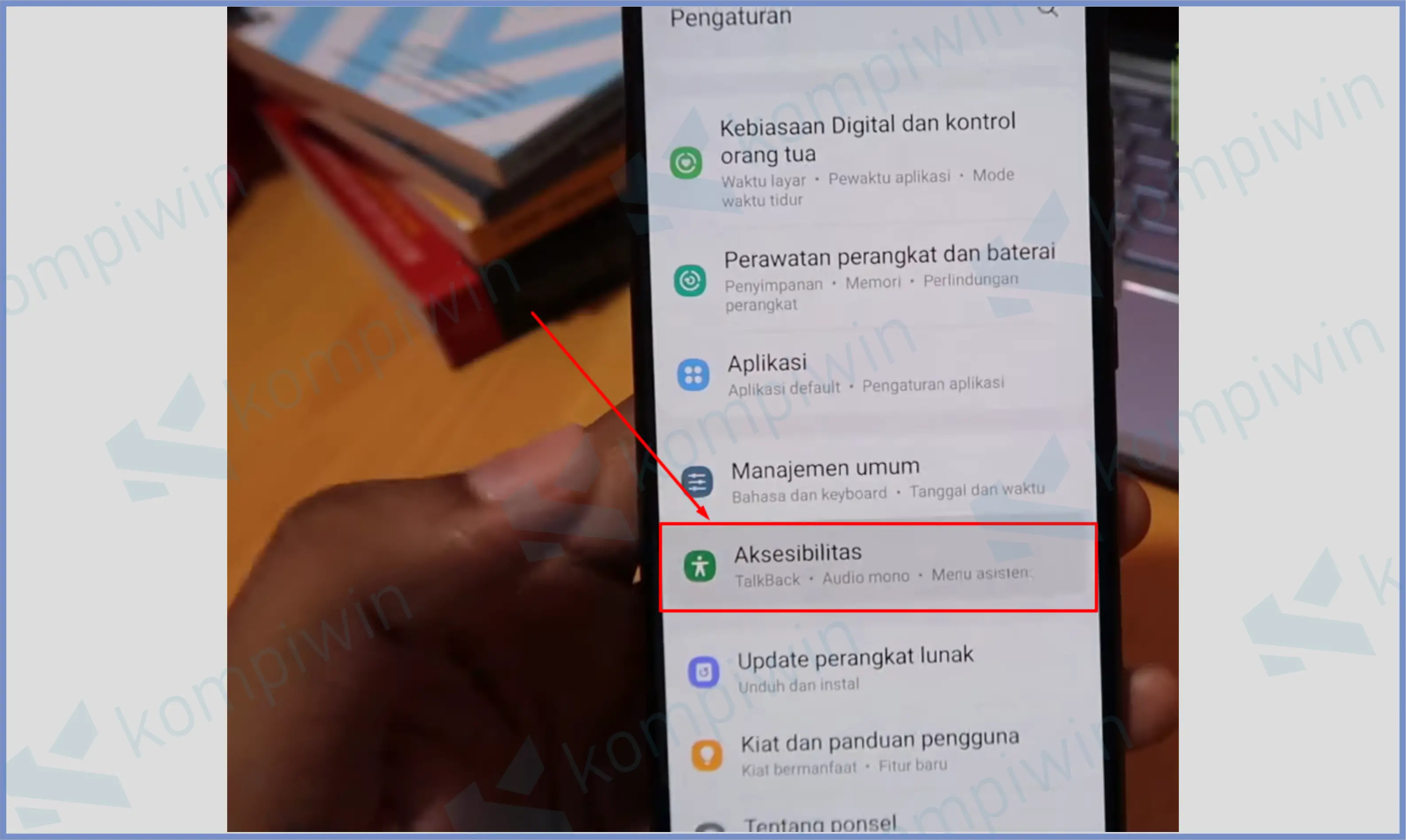 1 Pencet Tombol Aksesibilitas - Cara Screenshot Samsung A32
