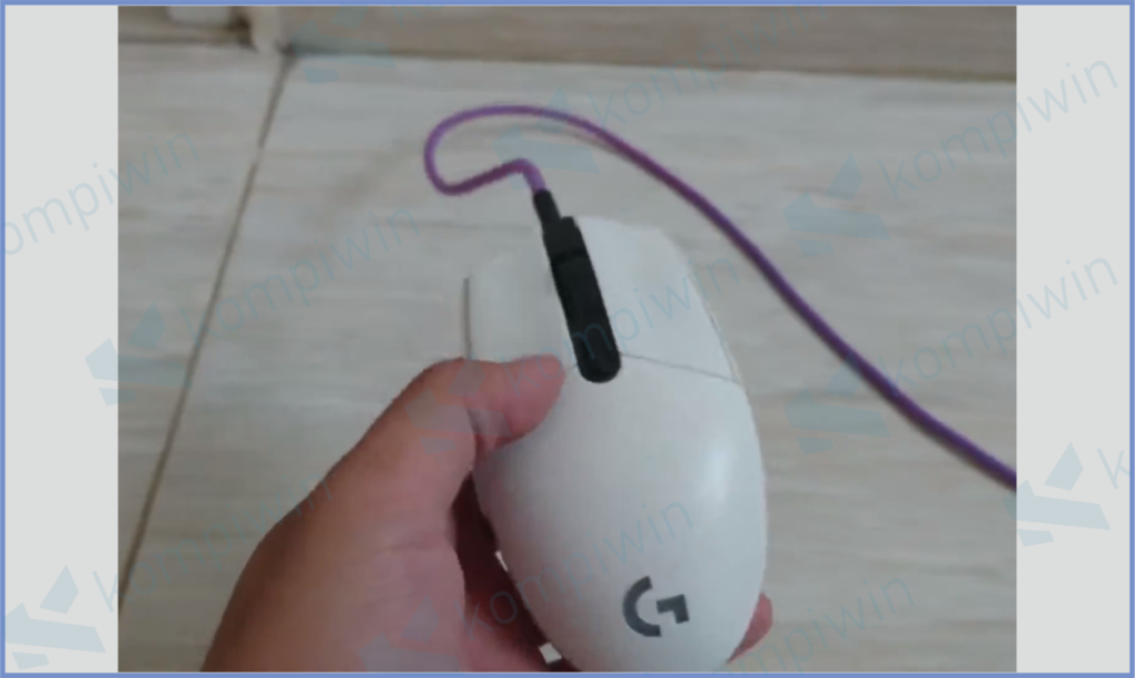 1 Bersihkan Kalian - Cara Memperbaiki Mouse Tidak Terdeteksi Di Komputer Laptop