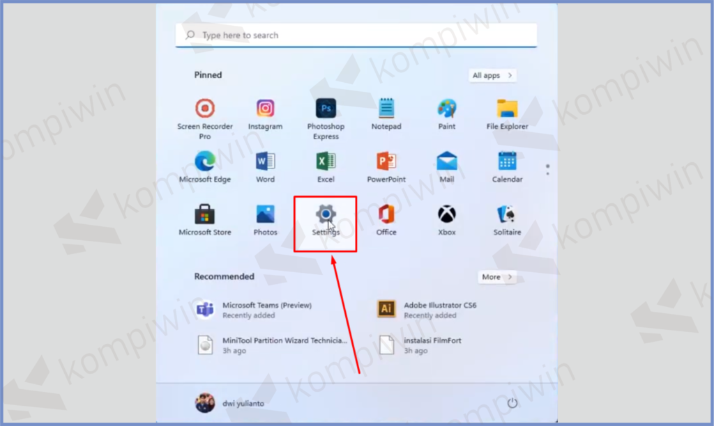 1 Pencet Tombol Settings - Cara Menggunakan Wireless Display di Windows 11